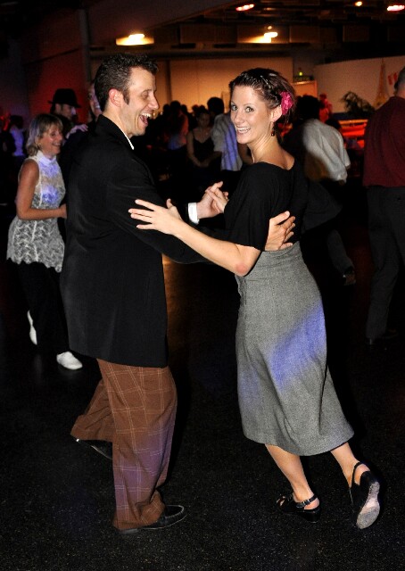 min 2008 11 08 fous swing 282